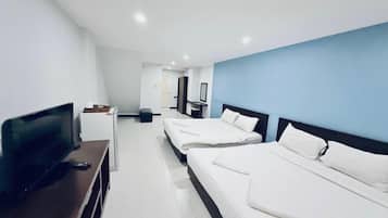 雙床房 | 免費 Wi-Fi