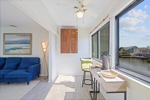 Interior -
Beautiful Waterfront Condo, 3 bedroom 2 bath, 8 min walk to the beach (Indian Rocks Beach)