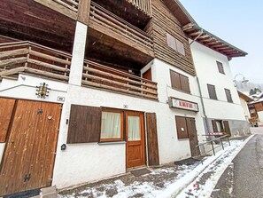 Exterior detail - Appartamento Matilde by Interhome (Canazei)