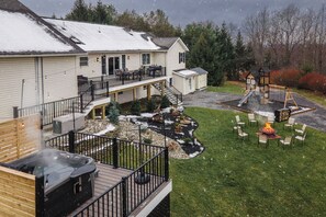 تناول الطعام بالخارج