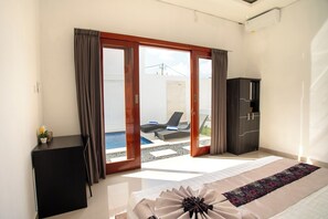 Standard Villa, Pool View | Iron/ironing board, free WiFi, bed sheets