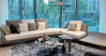 Wonderful 4-bedroom apartment with AC in vibrant éćș