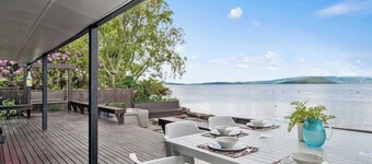 Soul Haven - Lakefront with Spa & Stunning Views