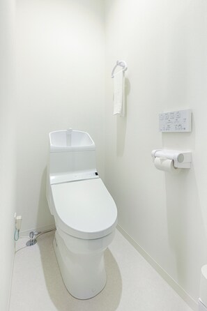 Standard Double Room | Desk, free WiFi - HOTEL THE POINT Kyoto Station South (Kyoto)