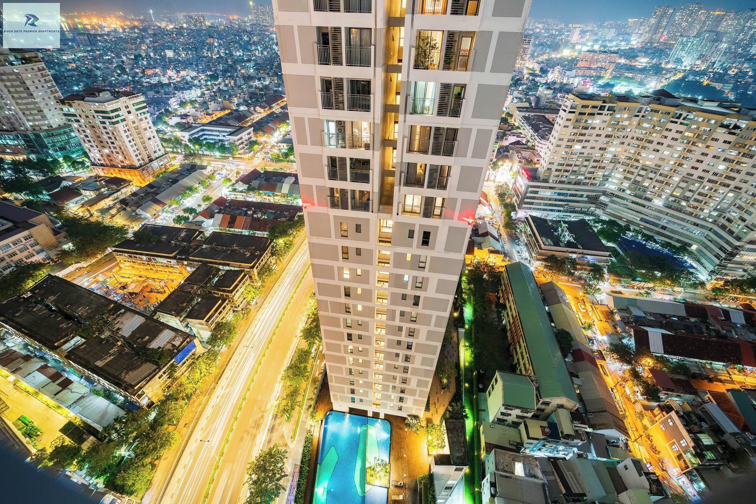 Deluxe Apartment, 3 Bedrooms, Non Smoking, City View | Desk, blackout drapes, iron/ironing board, free WiFi