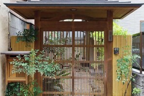 Exterior - Ryokan Asakusa-Chaka- by Tranova (Tokyo)