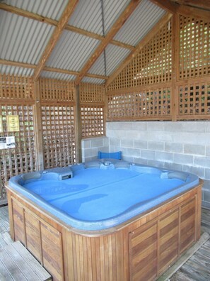 Außen-Whirlpool
