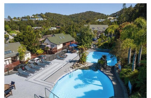 Paihia resort with all the amenities!