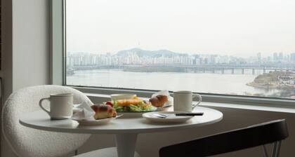 Han River View Loft in Seoul