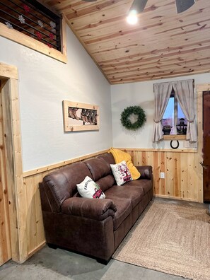 Smart TV - Escape to the Open Sky: Authentic Ranch Bunkhouse Getaway on the H3 Cattle Ranch (Springerville)
