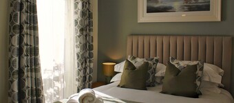 Azalea -  an apartment that sleeps 4 guests  in 2 bedrooms