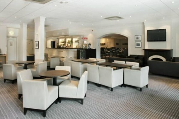 Interior - Holiday Inn Portsmouth (Portsmouth)