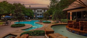 حمّام سباحة خارجي موسمي