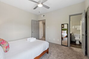 Apartment, 2 Bedrooms | Interior