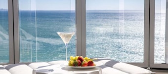 Reflections 1705 Sky Home