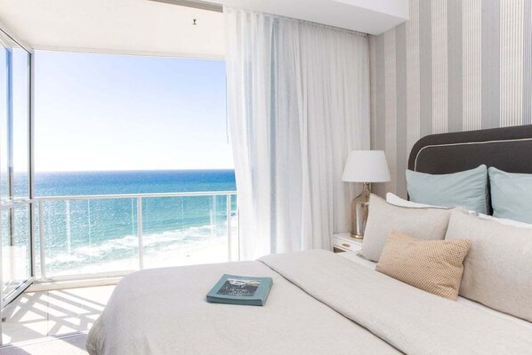 Room - Reflections 1705 Sky Home (Gold Coast)