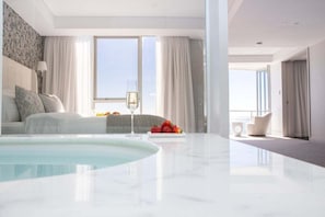 Bügeleisen/Bügelbrett, WLAN, Bettwäsche