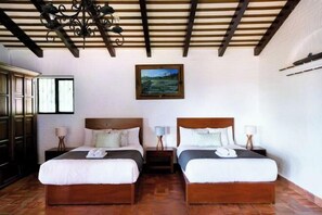 Room - ANANA Rancho San Rafael Pool and Lake Views (Ajijic)