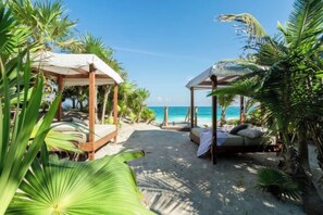 Unclassified image, 4 of 9, button - ANANA Casa Kaab Kaan Rooftop pool & Beachfront (Tulum)