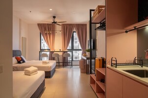 Refrigerador, microondas