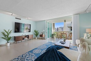 TV, books - Block to Beach, Modern 3BR w/AC, Patio, Parking (San Juan)