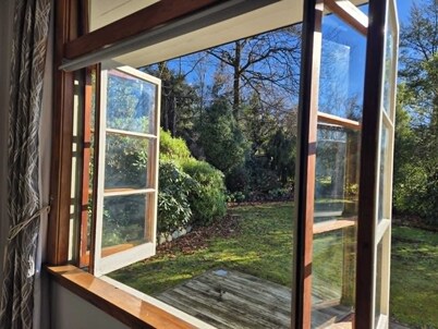 Peel Cottage - A Romantic Country Retreat