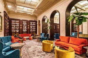 Interior - The Municipal Hotel & Spa Liverpool - MGallery Collection (Liverpool)