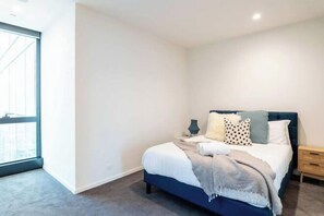 Room - Brilliant Lv56 Condo HighRise Bay View (Southbank)