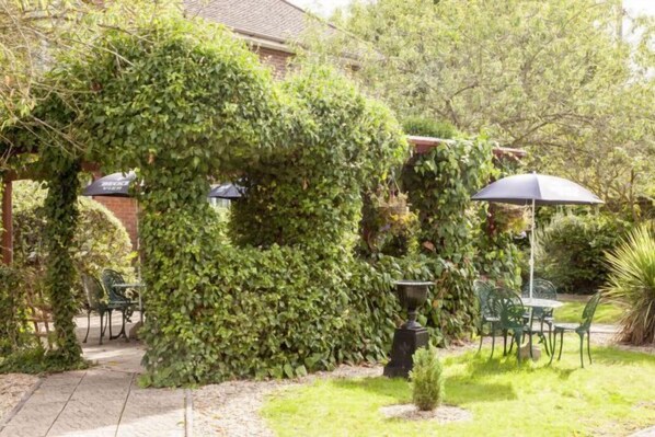 Garden - Holiday Inn Reading - West (Reading)