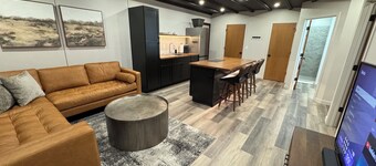 Modern Loft w/ Red Rock Views - Downtown St George