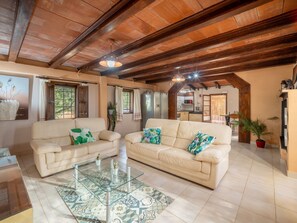 Fireplace - Sa Torreta by Interhome (Campos)