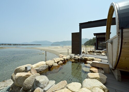 SIOKUMIHAMA  Sea  Side  Villa  HAMATSUZURI