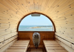 Villa de lujo, para no fumadores, vista al océano | Baño | Tina y regadera independientes y tina con aguas termales