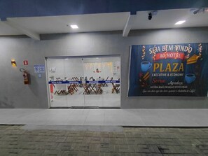 Restaurant - Hotel Plaza (Cruzeta)