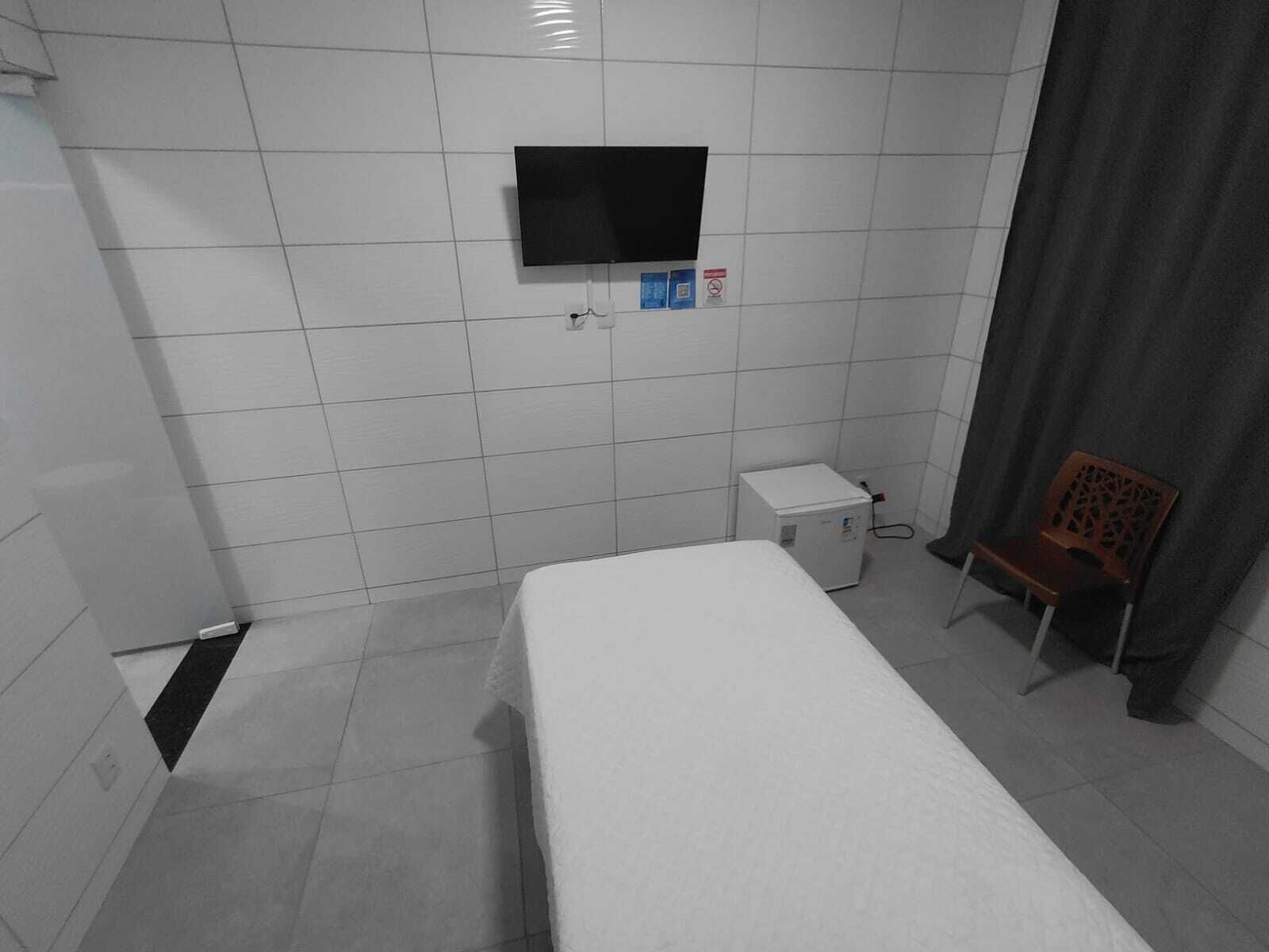Standard Single Room | Free WiFi, bed sheets