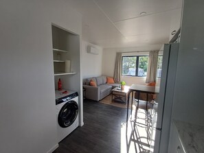 Interior - Nelson Road AirBnB - last house on the edge of town, 5 mins from the city centre (Gisborne)