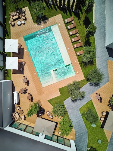 Antum Hotel