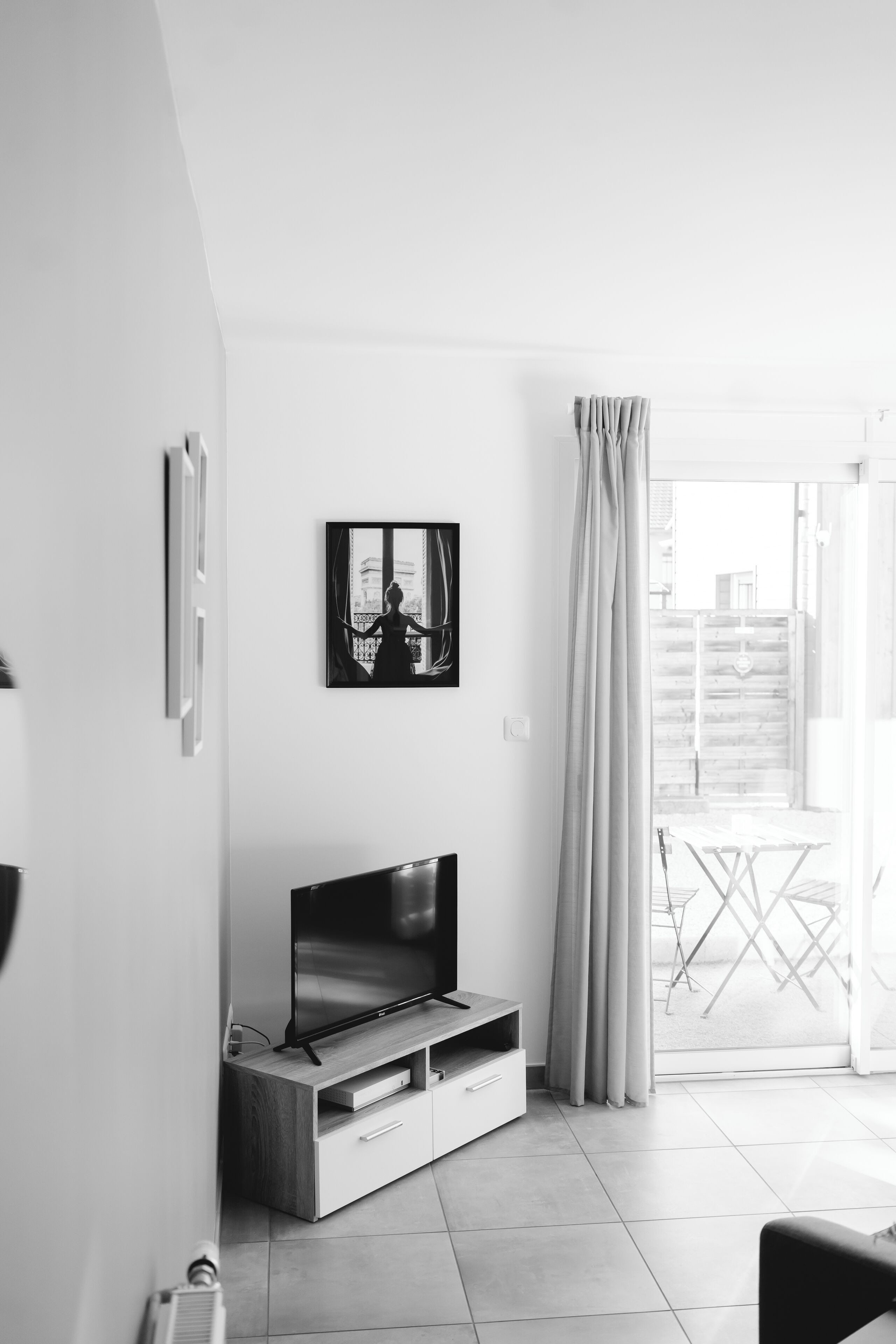 Comfort Apartment, 2 Bedrooms | Living area | TV