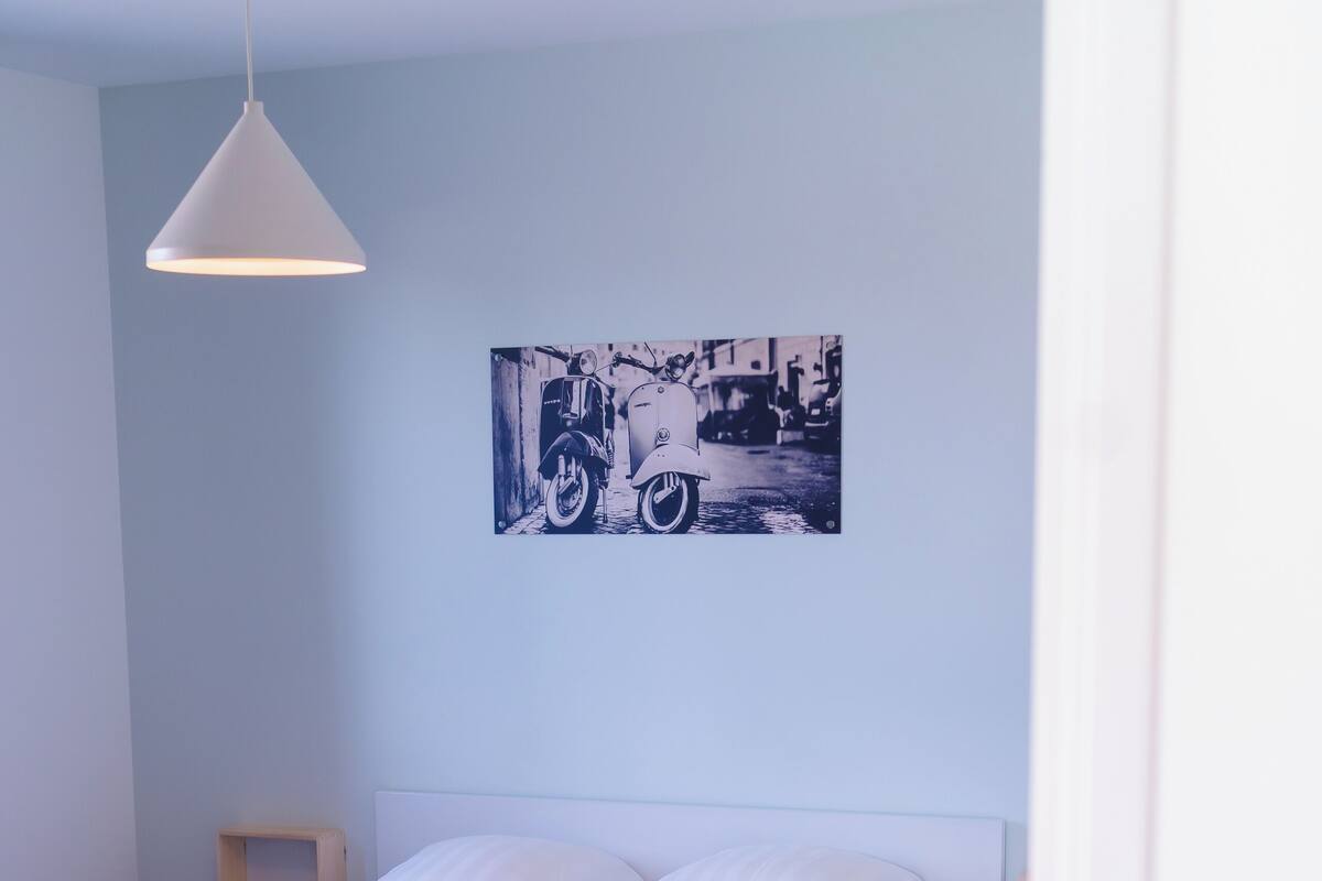 Standard Apartment, 1 Bedroom | Blackout curtains, soundproofing, iron/ironing board, free WiFi