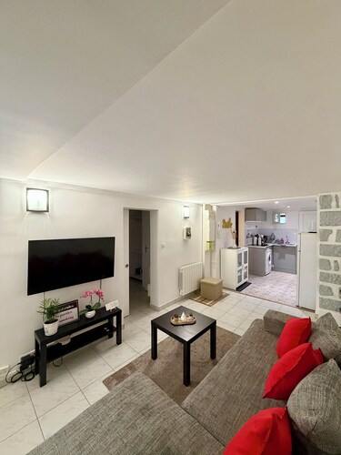 2 pièces tout confort, accès indépendant & PMR.