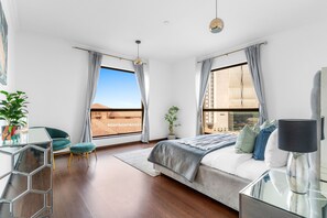 3 bedrooms, iron/ironing board, free WiFi, bed sheets - Spacious 3 BR in JBR with Beach Access (Dubai)