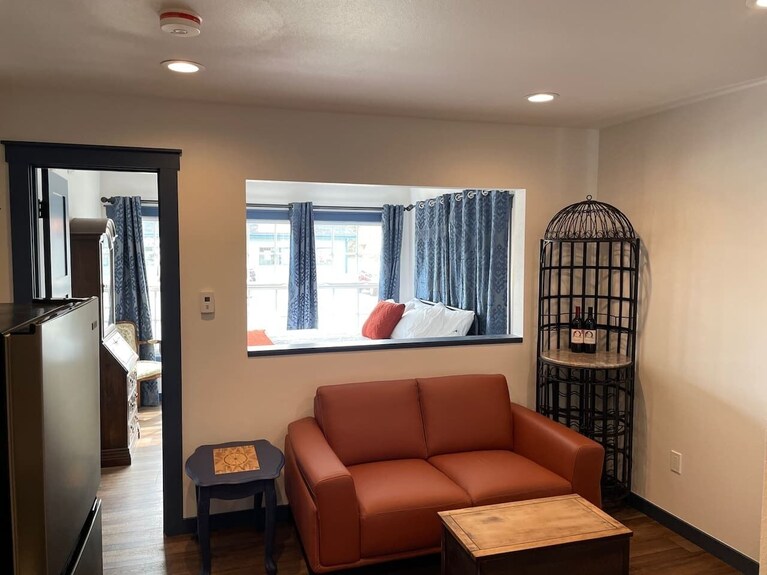 Palmer Suite 101, Hyland Hotel - Palmer, AK