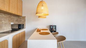 Classic Villa | In-room dining