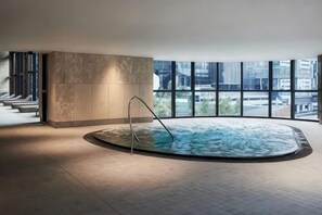 Unclassified image, 2 of 25, button - 1B1B Condo with Bay &River Views (Docklands)