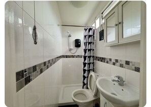 Chalet, 1 Bedroom, Smoking, Patio | Bathroom - Chalet Rik Couples Retreat in East Riding of Yorkshire (Withernsea)