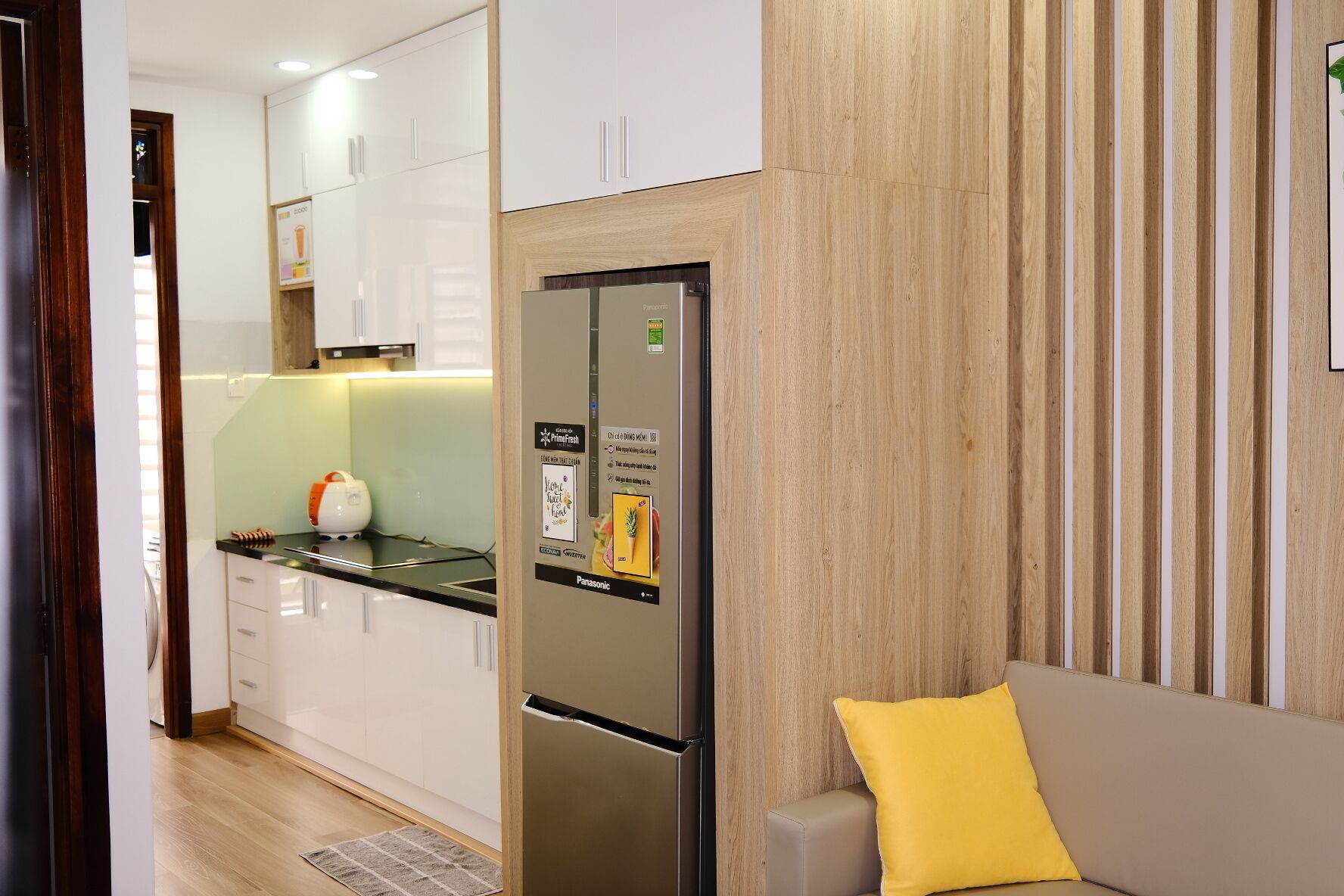 Standard Apartment, Balcony, Mountain View | Private kitchen | Cleaning supplies