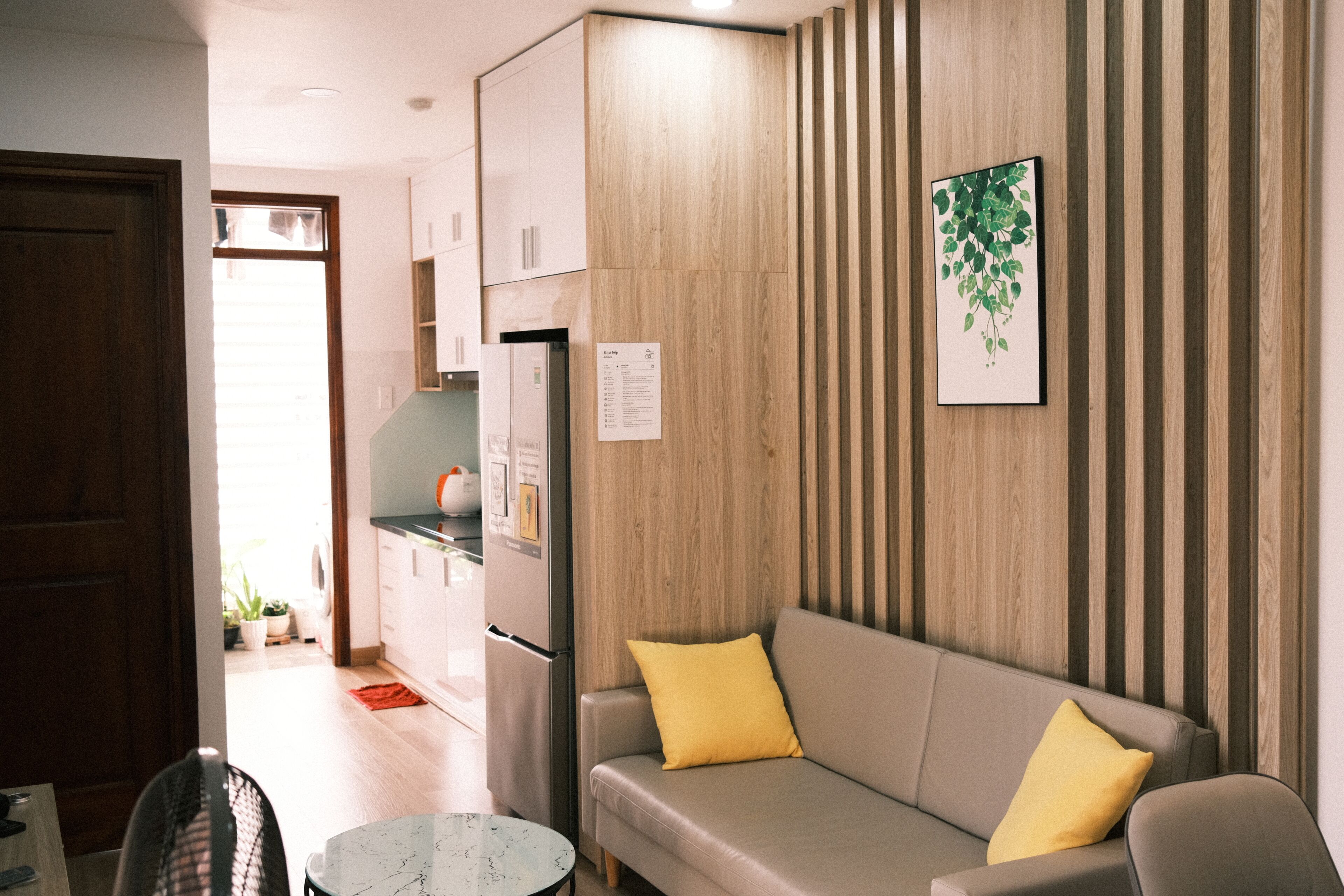 Standard Apartment, Balcony, Mountain View | Living area