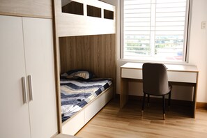 สแตนดาร์ดอพาร์ทเมนท์, ระเบียง, วิวภูเขา | Wi-Fi ฟรี