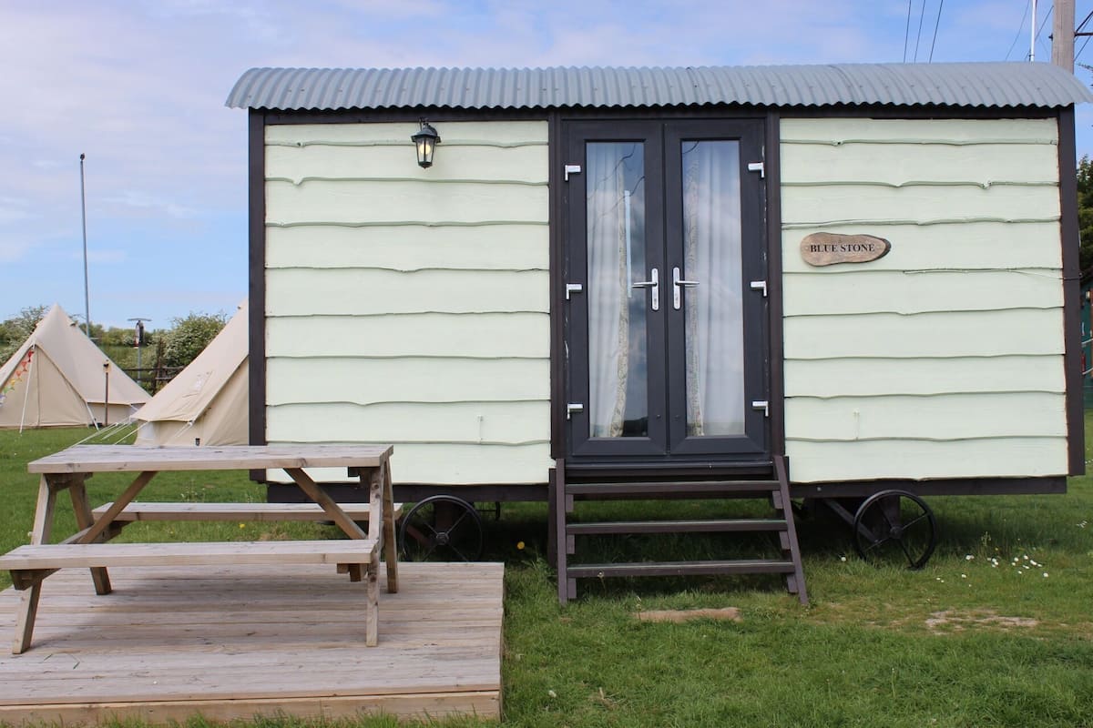 Traditionele kamer, en-suite badkamer, uitzicht op de binnenplaats (Shepherds Hut Double) | Exterieur