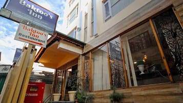 Fachada de la propiedad